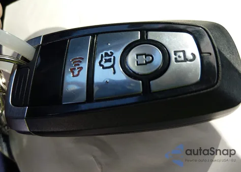 2021 Ford Mustang Mach-E Select z USA, uszkodzony, nr VIN 3FMTK1RM0MMA47708